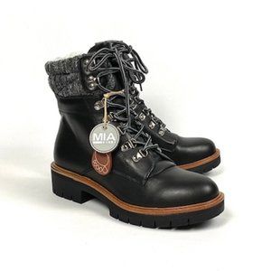 New Mia Regis Lace-Up Lug Sole Boot 7.5 & 8